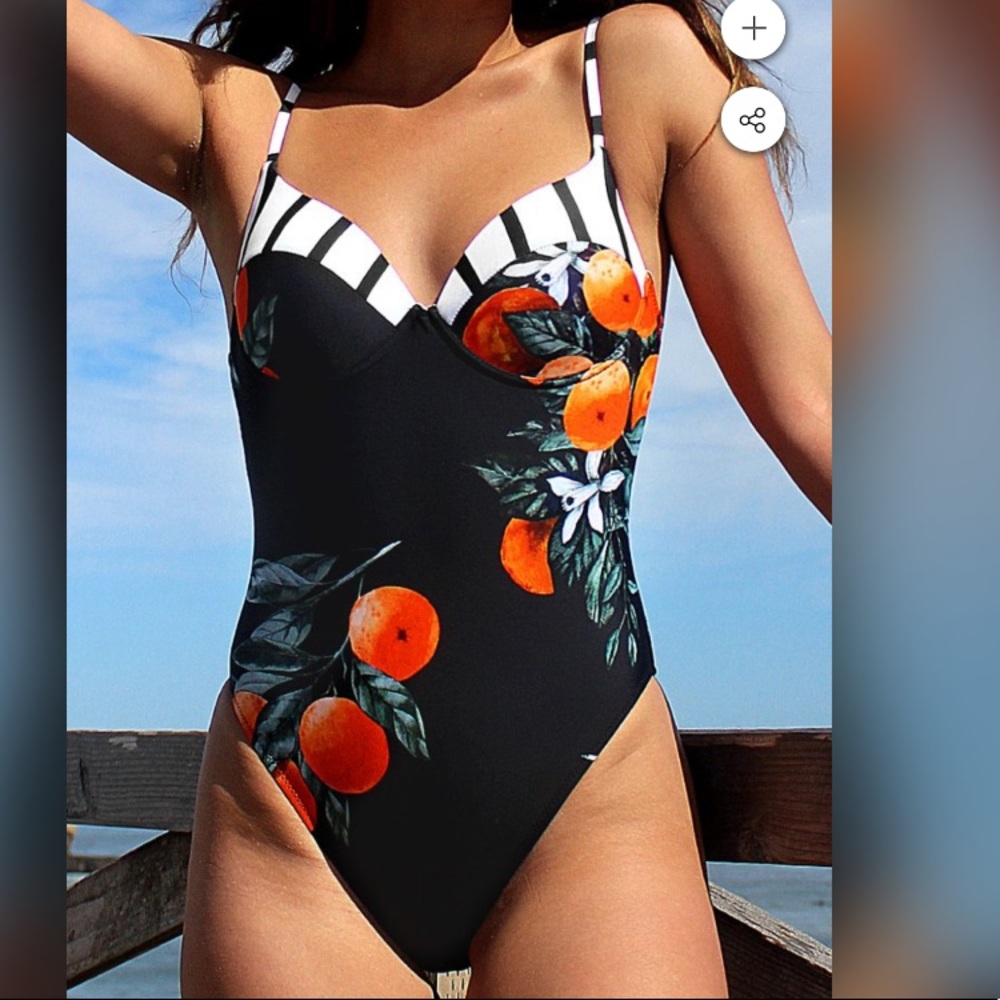 Cupshe New one peice swim suit. Adorable!!